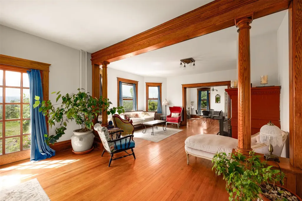 169 Baker Road West Hurley NY 12491