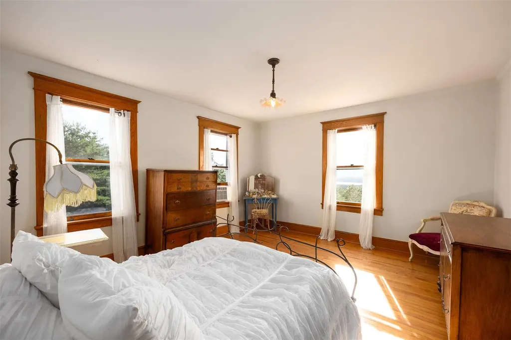 169 Baker Road West Hurley NY 12491