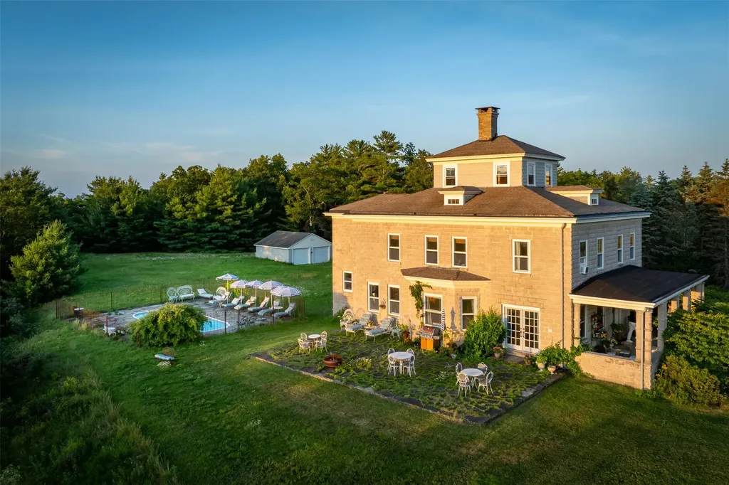 169 Baker Road West Hurley NY 12491