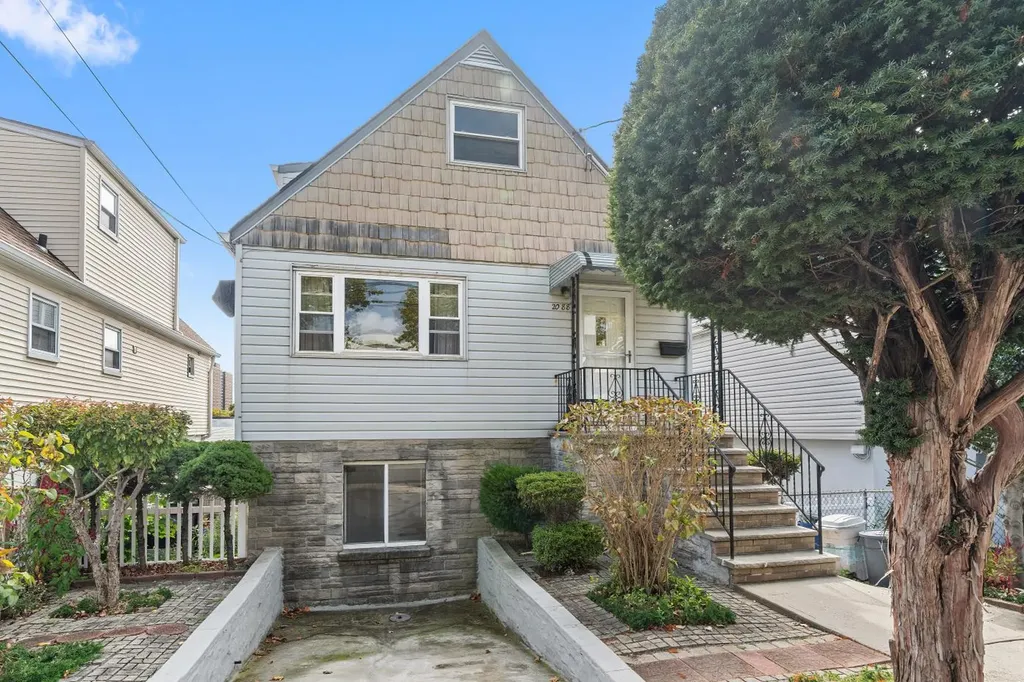2088 Virgil Place Bronx NY 10473