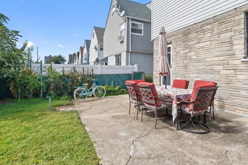 2088 Virgil Place Bronx NY 10473