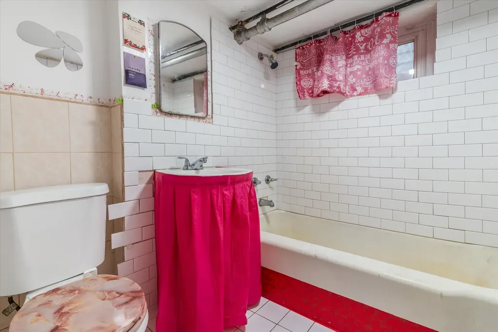 342 E 55th Street Brooklyn NY 11203