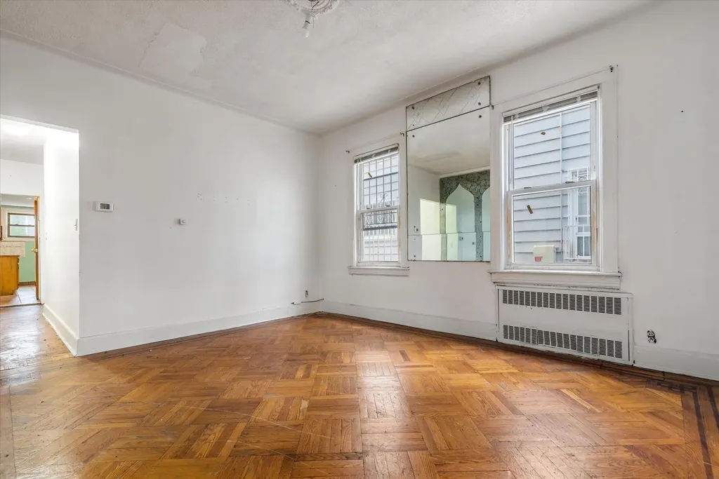 342 E 55th Street Brooklyn NY 11203