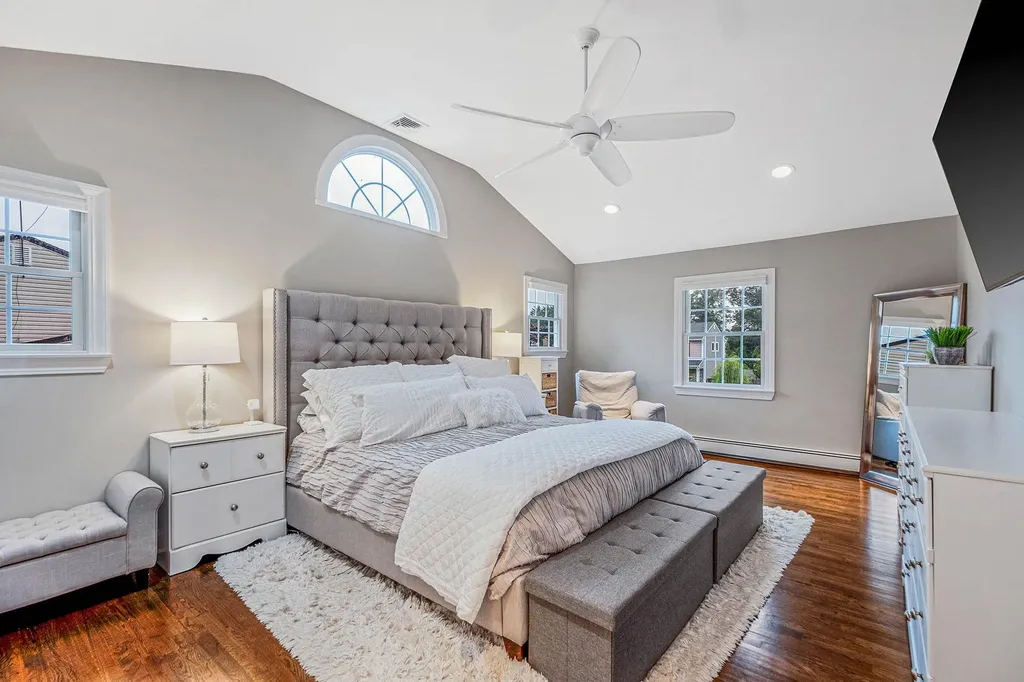 15 Format Lane Smithtown NY 11787