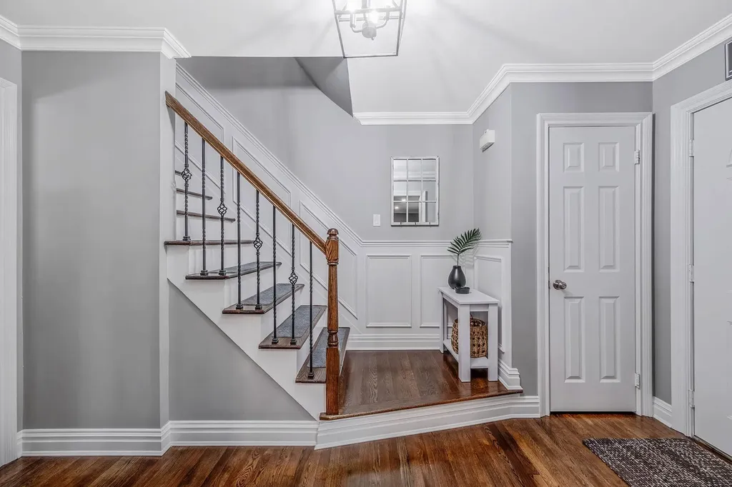 15 Format Lane Smithtown NY 11787