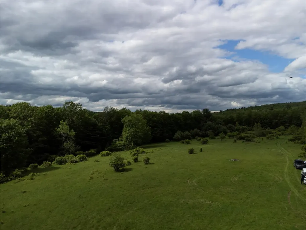 650 Thunder Hill Road Neversink NY 12788