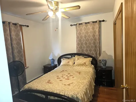 17 June Avenue Bayville NY 11709