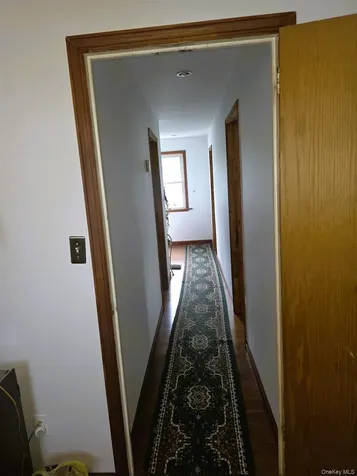 17 June Avenue Bayville NY 11709