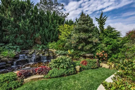 33 Lily Pond Lane East Hampton NY 11937