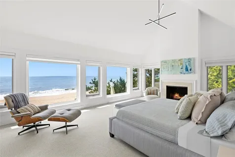 33 Lily Pond Lane East Hampton NY 11937