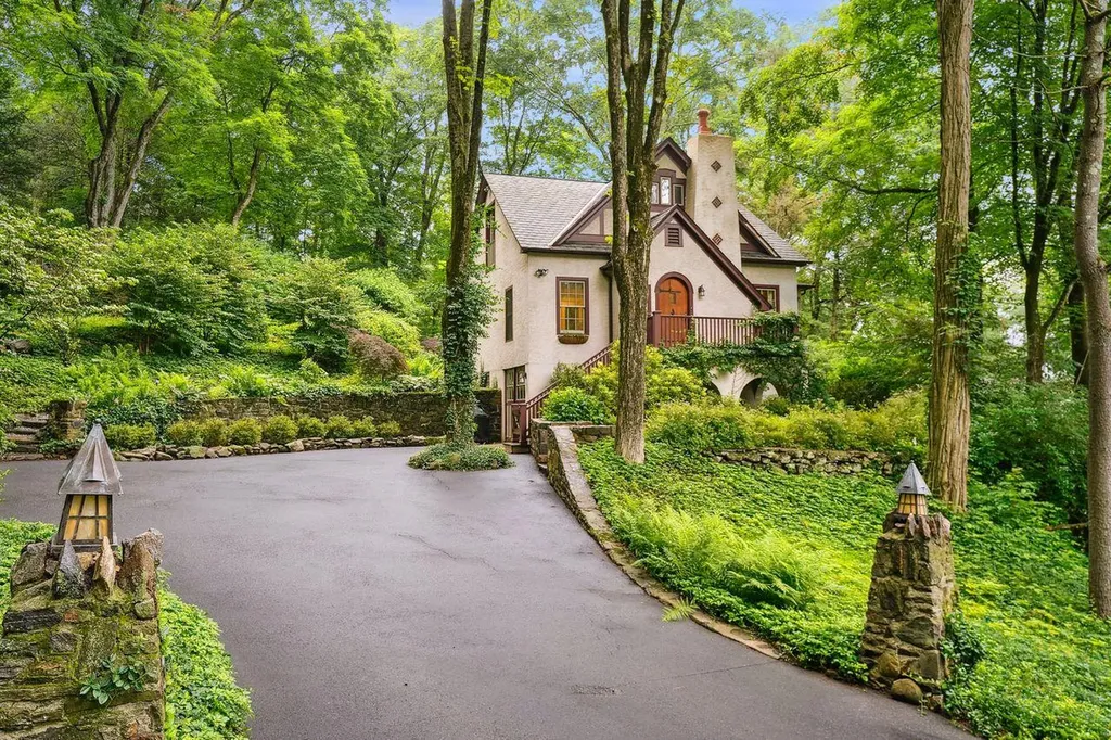 9 Campfire Road Chappaqua NY 10514