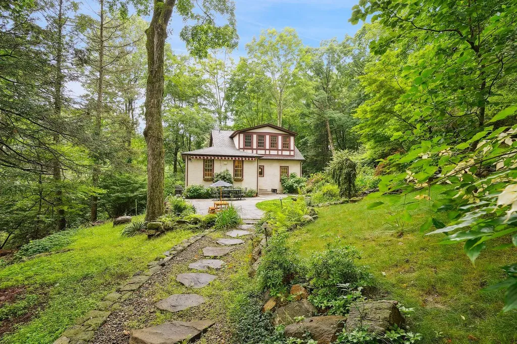 9 Campfire Road Chappaqua NY 10514