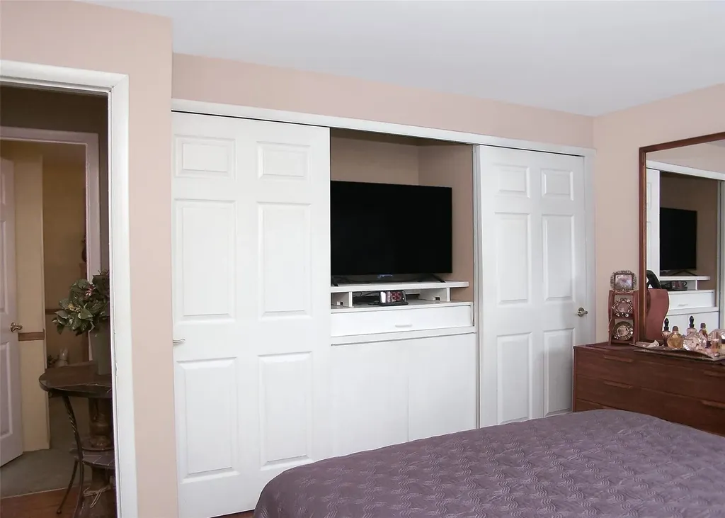 1381 Manatuck Boulevard Bay Shore NY 11706