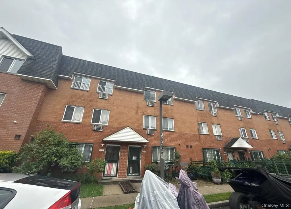 1316 33rd Avenue Astoria NY 11106