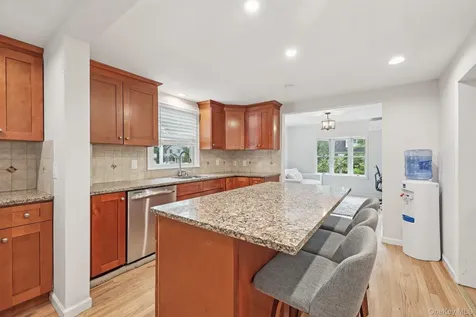 33-35 Chestnut Street Pearl River NY 10965