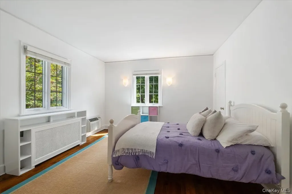 27 Villa Road Larchmont NY 10538