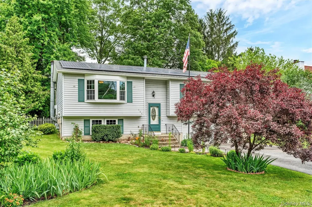 104 Bodle Circle Maybrook NY 12543