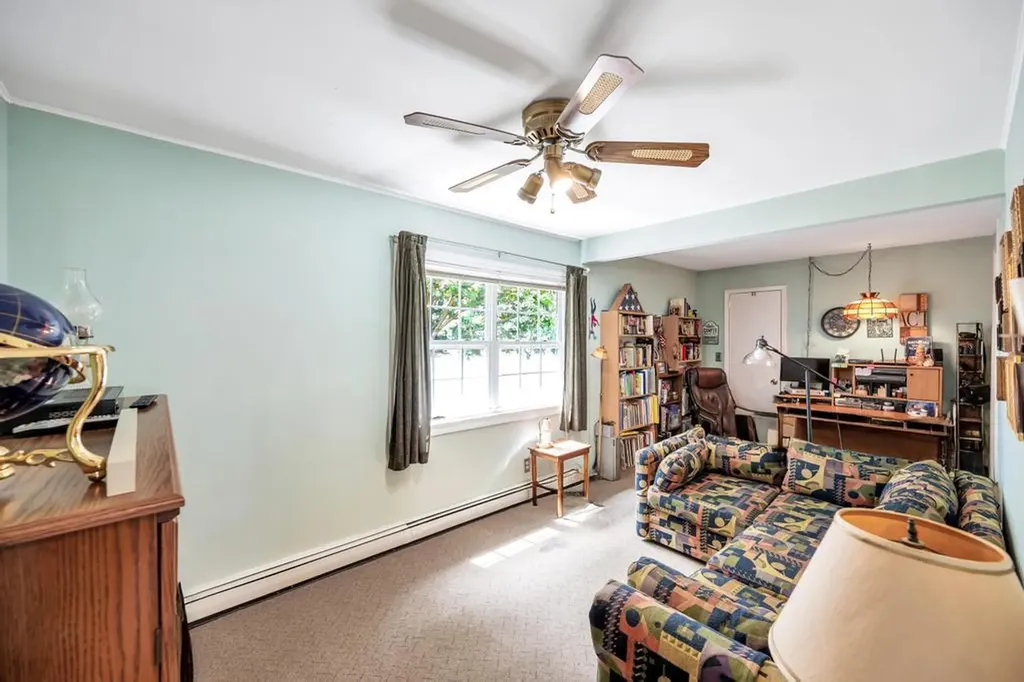 6 Terrell Lane Hicksville NY 11801