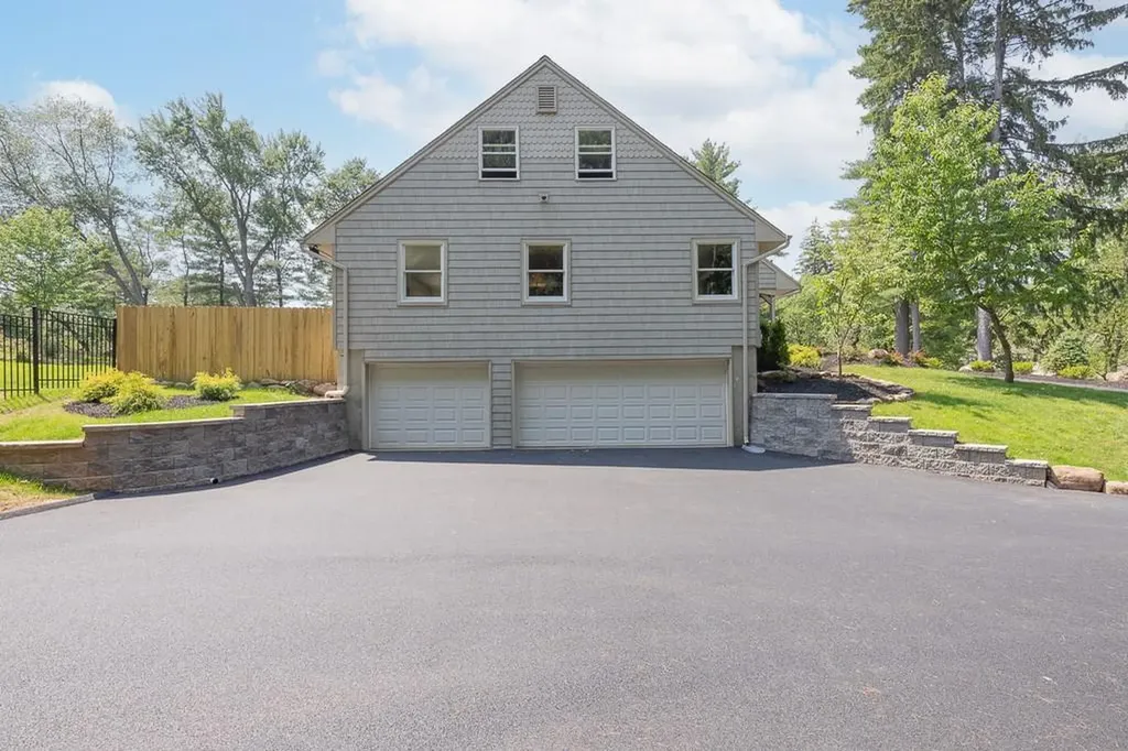 25 Georgetown Oval New City NY 10956
