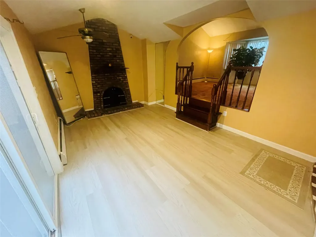 7 Heritage Lane Wheatley Heights NY 11798