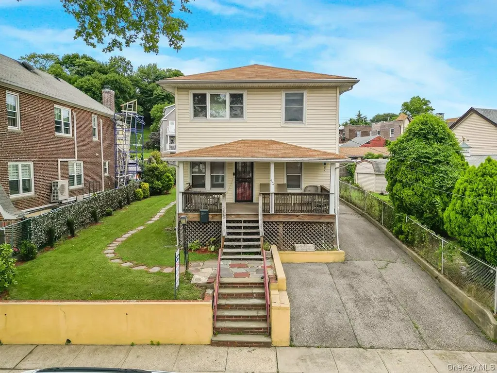 22 King Avenue Yonkers NY 10704