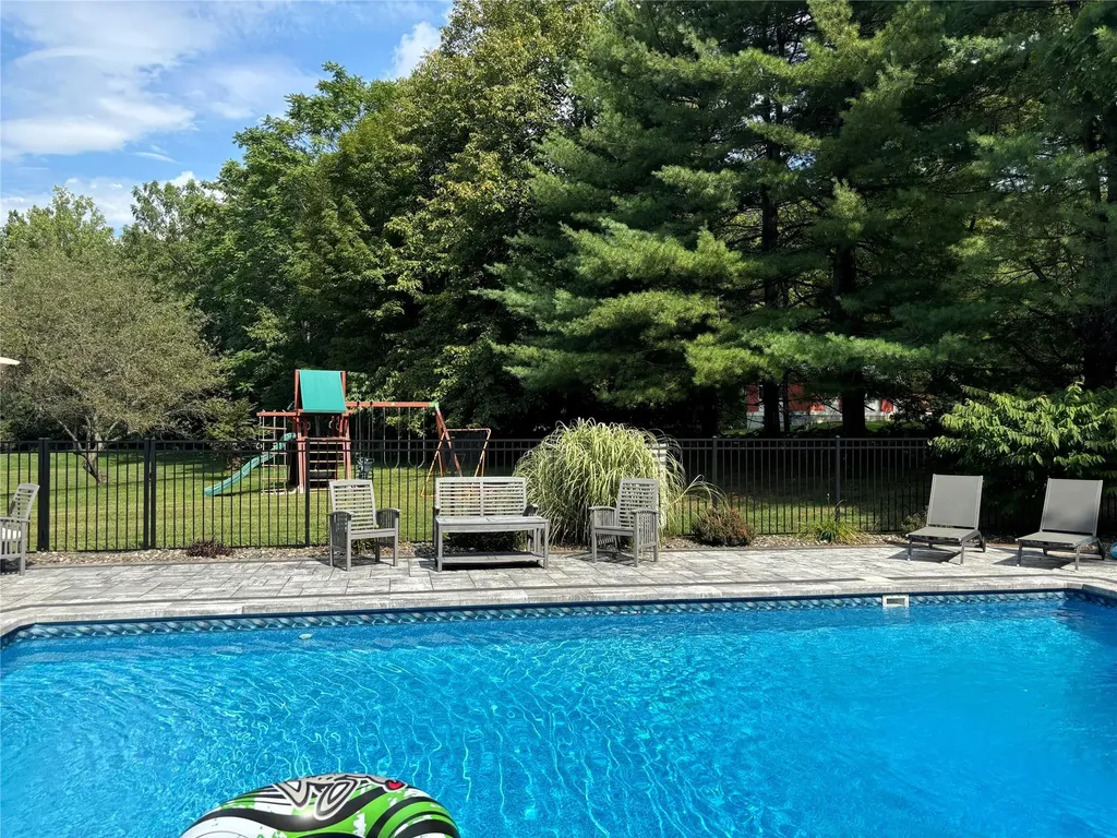 127 Continental Road Cornwall NY 12518