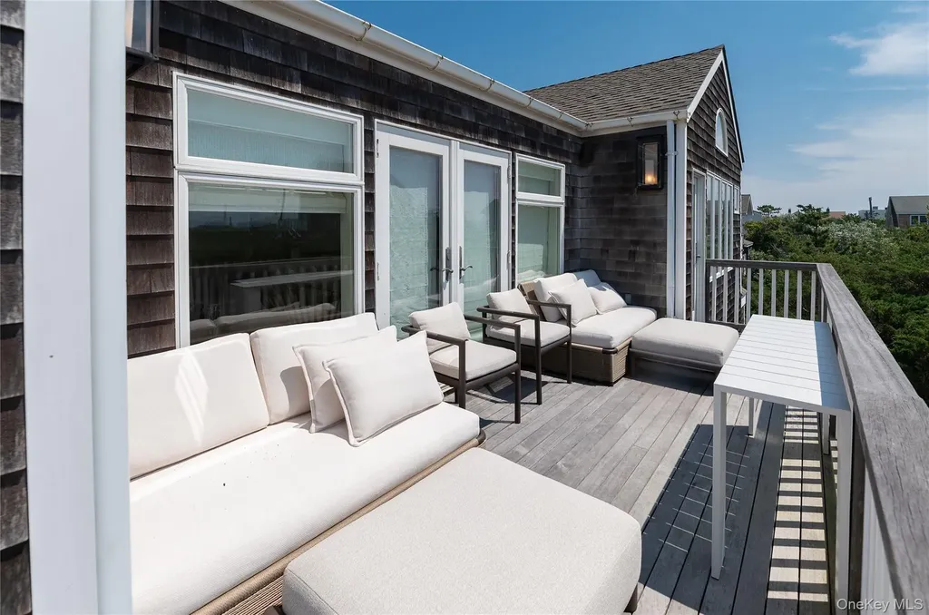 1005 Surf View Ocean Beach NY 11770