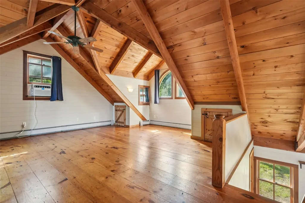 25 Cascade Lake Road Warwick NY 10990