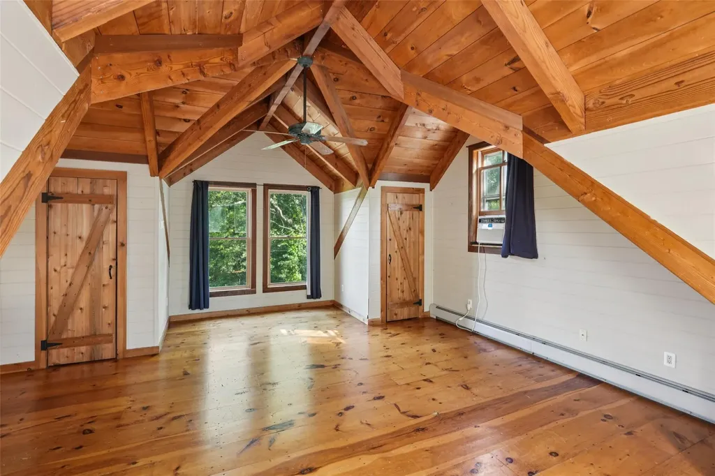 25 Cascade Lake Road Warwick NY 10990