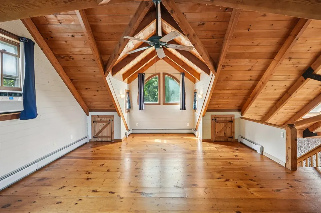 25 Cascade Lake Road Warwick NY 10990