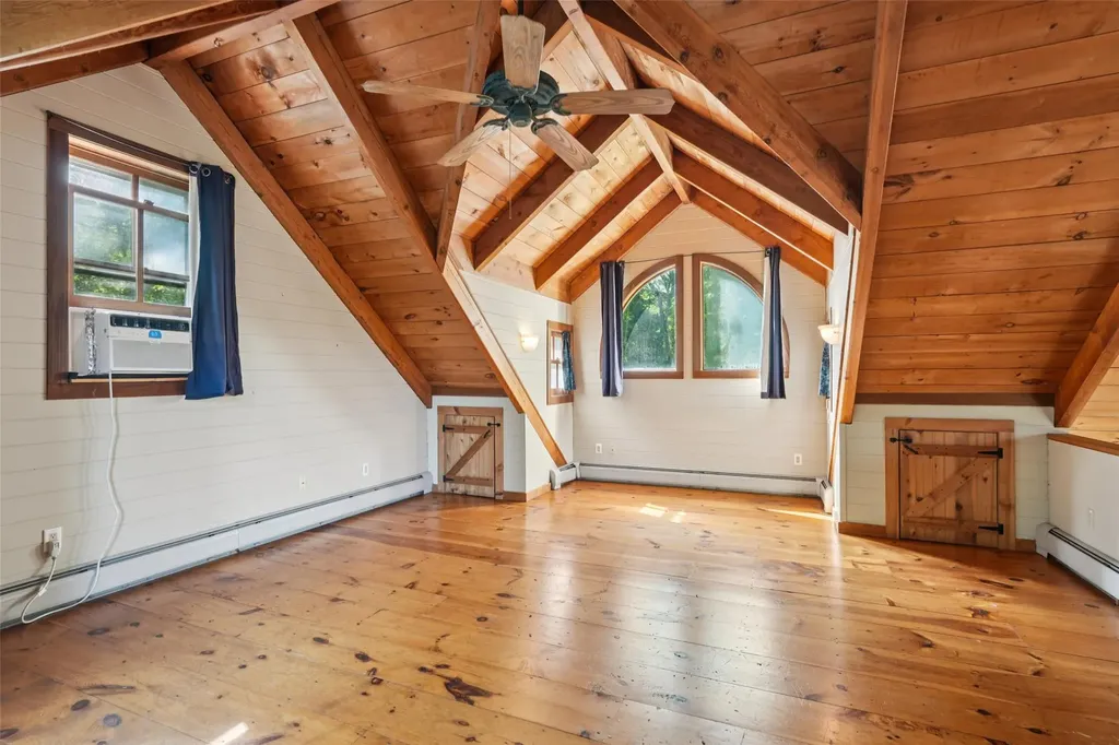 25 Cascade Lake Road Warwick NY 10990