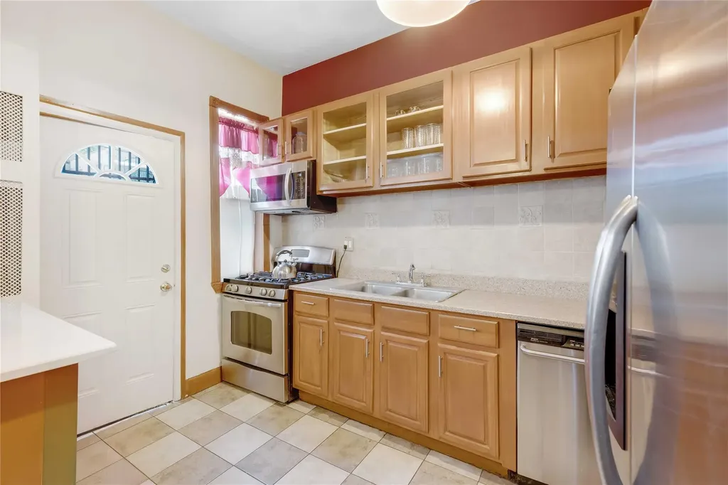 1478 Union Street Brooklyn NY 11213