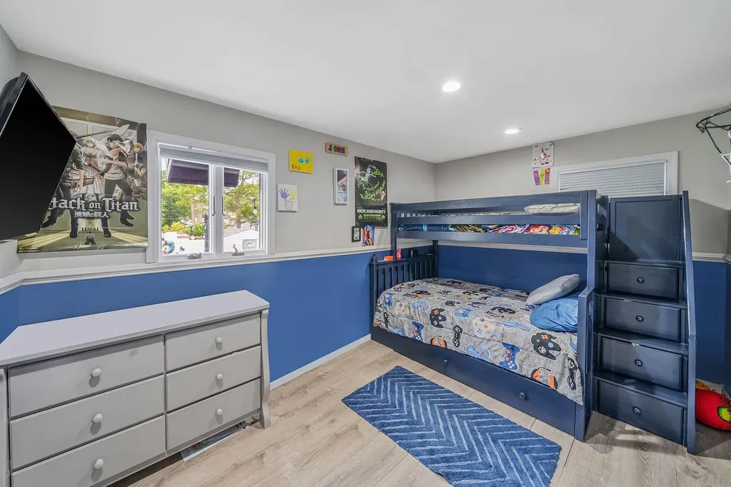 80 Breston Drive E Shirley NY 11967