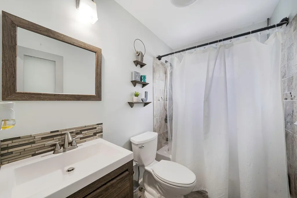 80 Breston Drive E Shirley NY 11967