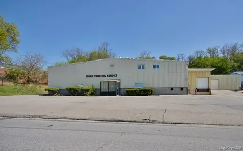49 Oakley Street Poughkeepsie NY 12601