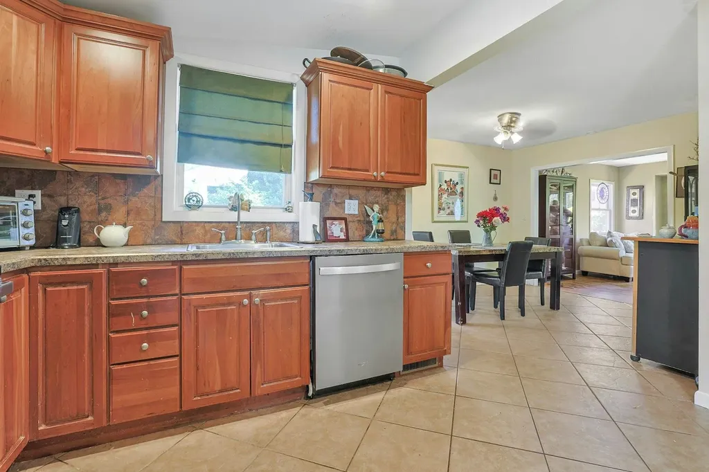 61 Westlake Drive Valhalla NY 10595