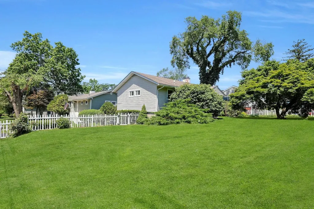 61 Westlake Drive Valhalla NY 10595