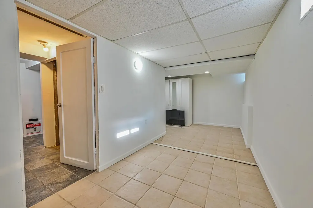 202 Roosevelt Avenue Valley Stream NY 11581