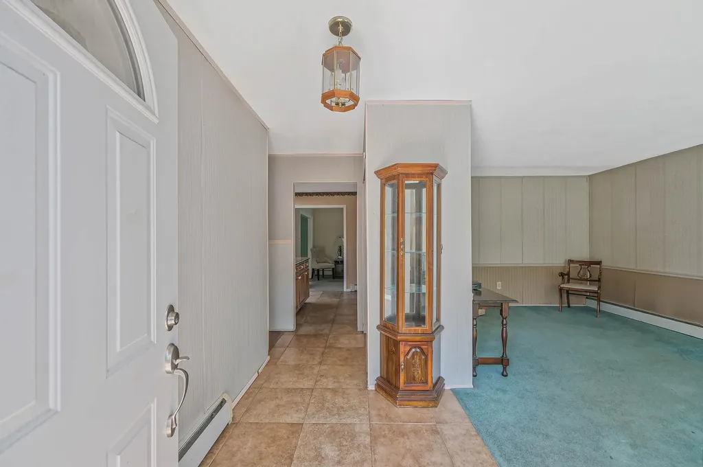 16 Marlin Road Centereach NY 11720