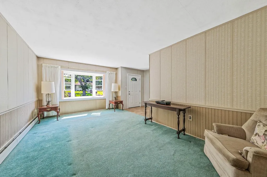 16 Marlin Road Centereach NY 11720