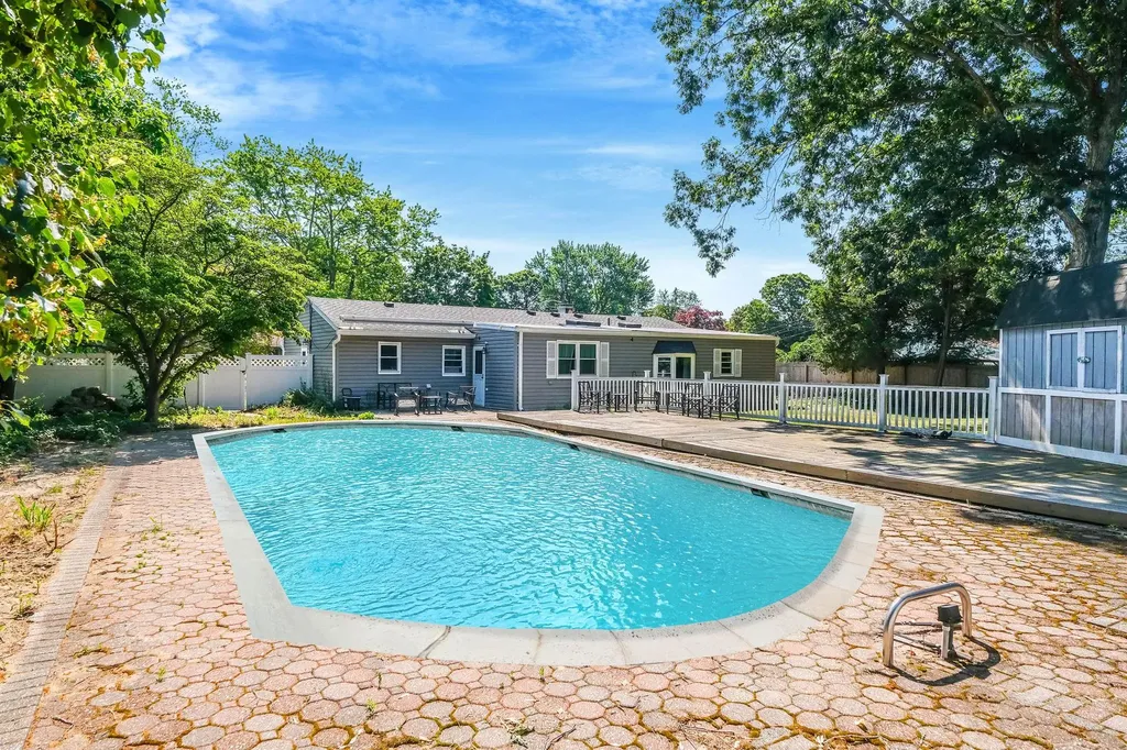 16 Marlin Road Centereach NY 11720