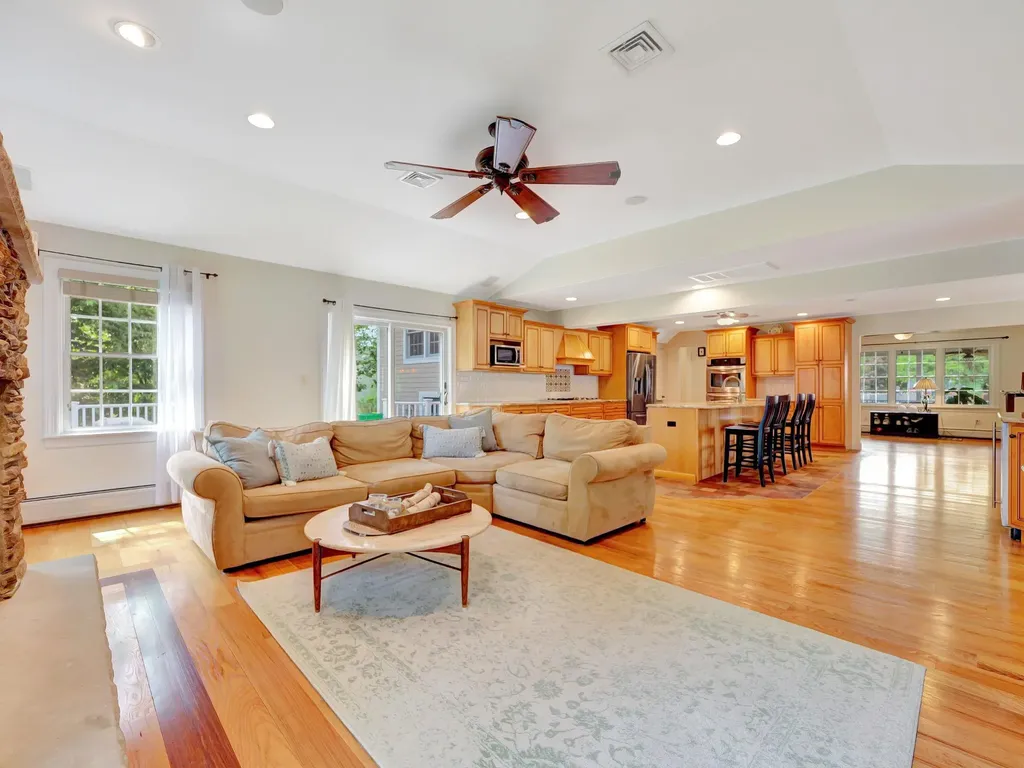112 E George Avenue Pearl River NY 10965