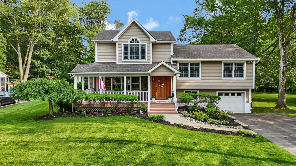 112 E George Avenue Pearl River NY 10965