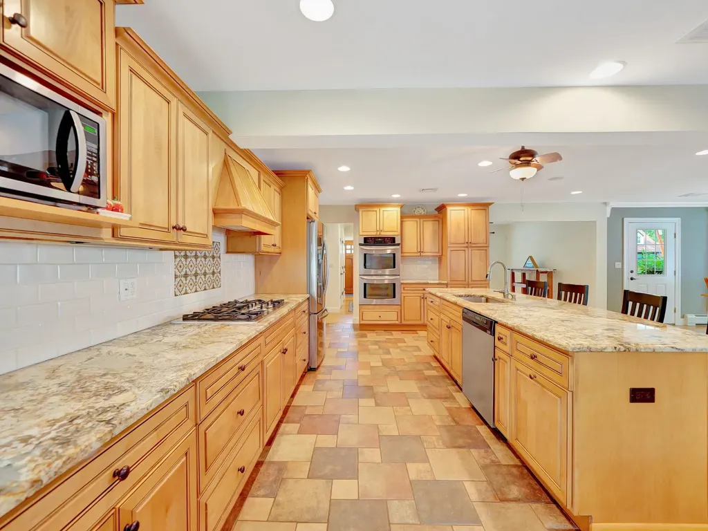 112 E George Avenue Pearl River NY 10965