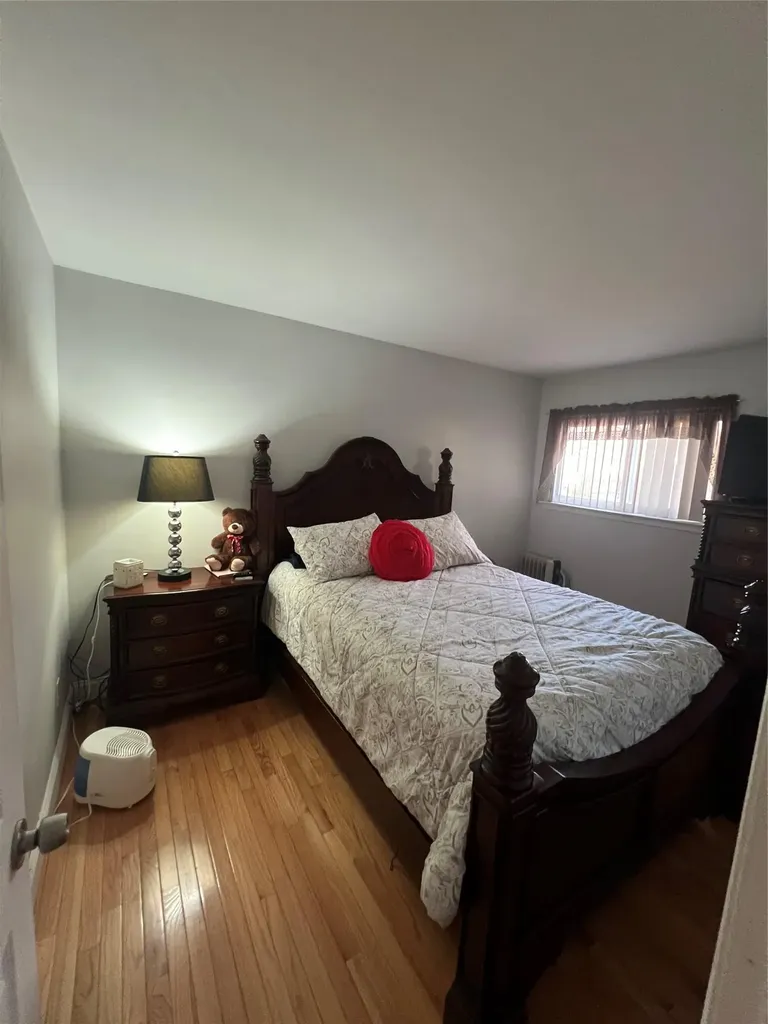 907 Americus Avenue East Patchogue NY 11772