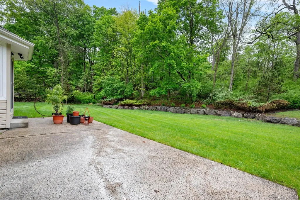 1 Blue Sky Drive Suffern NY 10901
