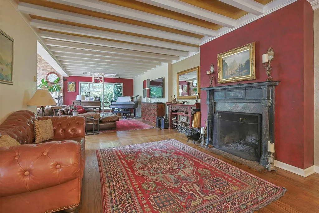 9 Van Houten Fields West Nyack NY 10994