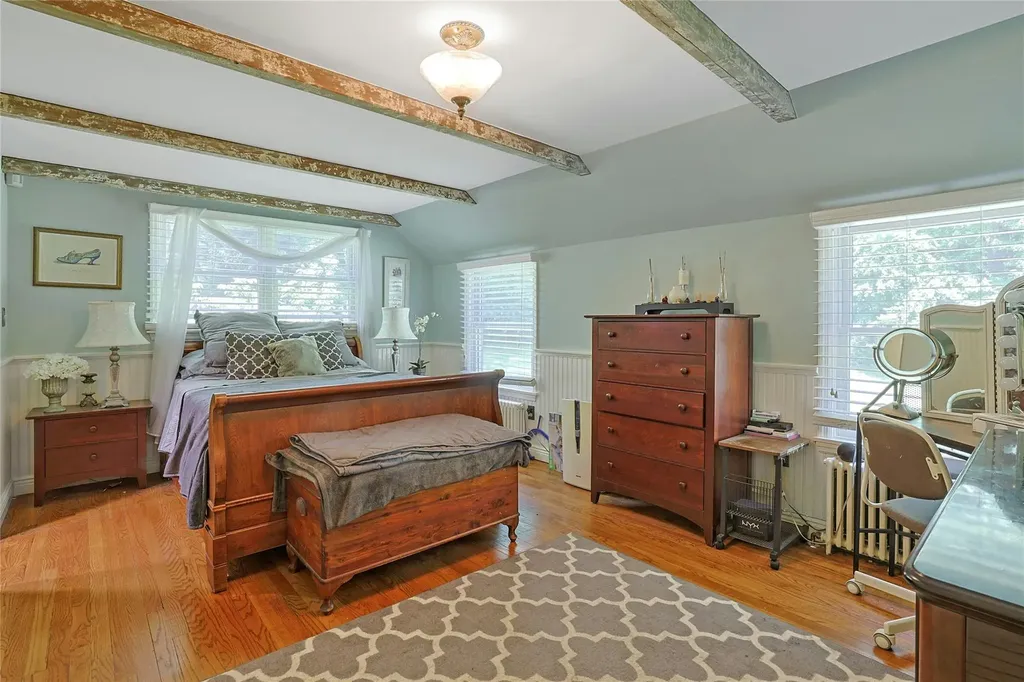 9 Van Houten Fields West Nyack NY 10994