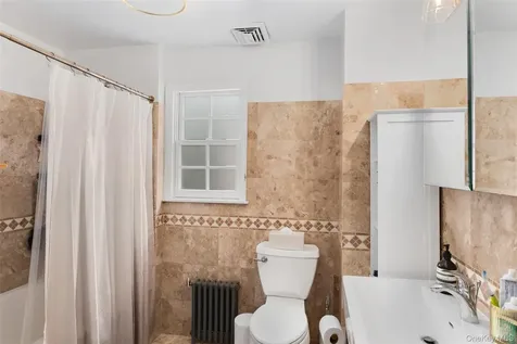 32 Central Parkway Mount Vernon NY 10552