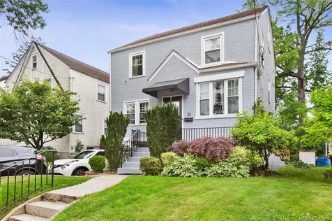 32 Central Parkway Mount Vernon NY 10552